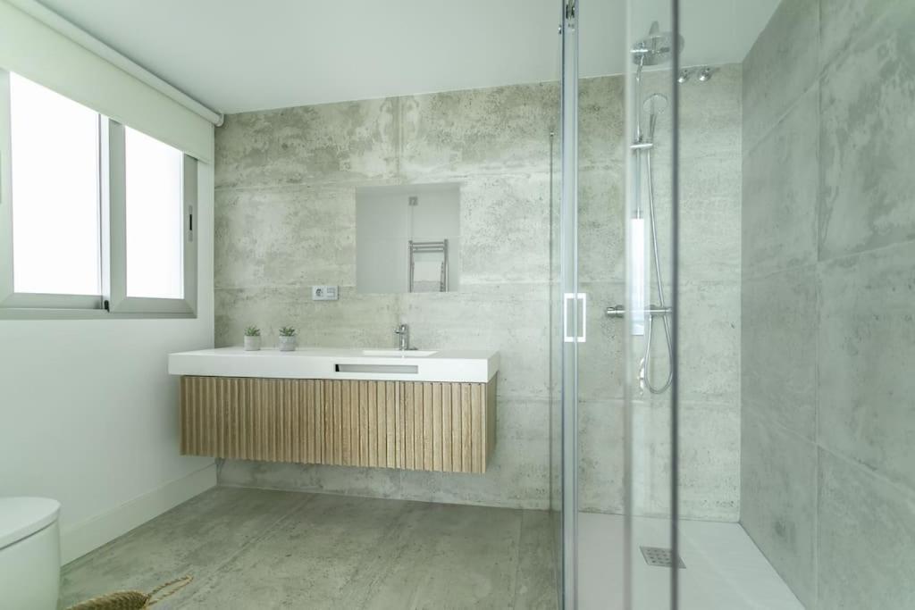 Appartamento Moderno Y Completo Frente Al Mar